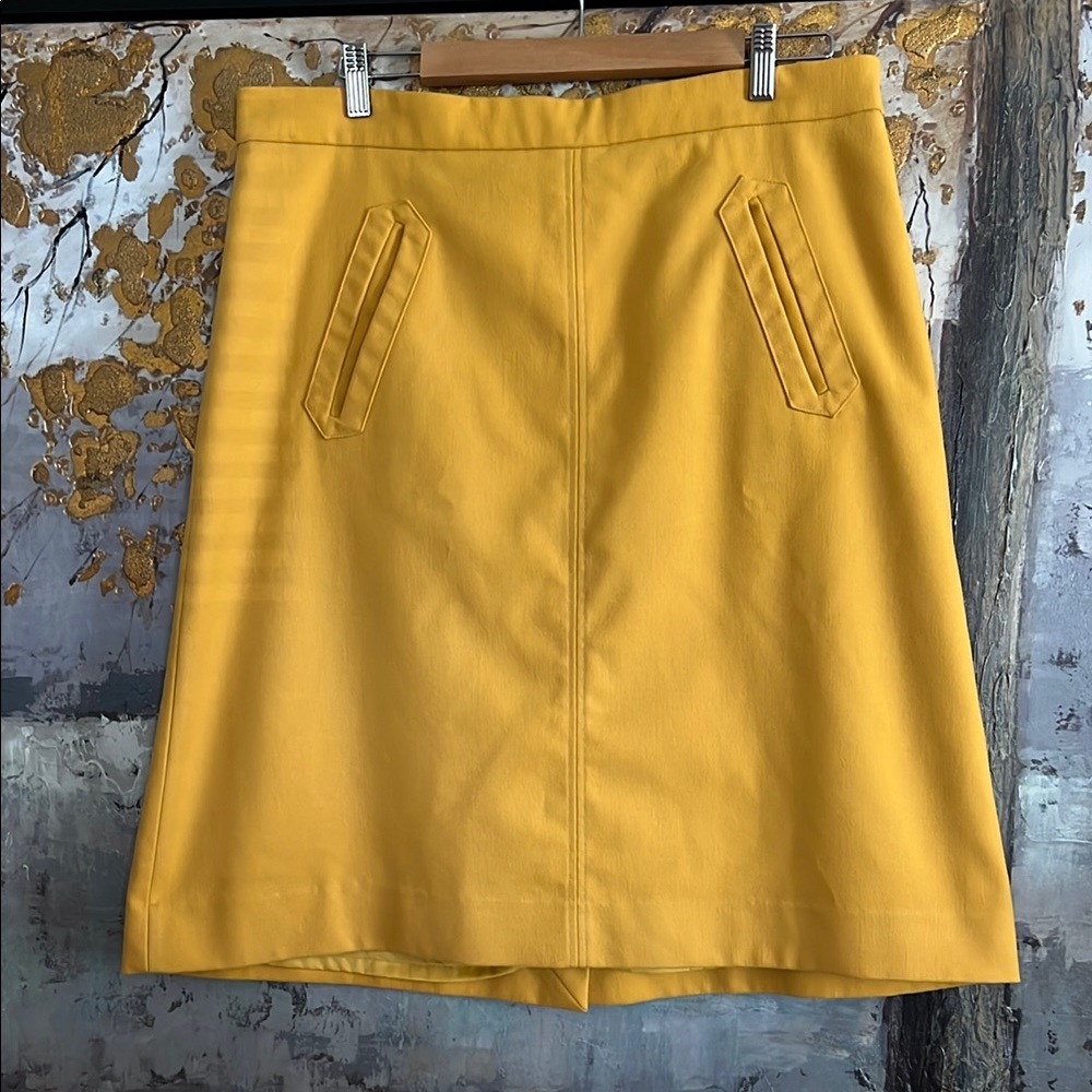 A line yellow skirt by Pink Martini